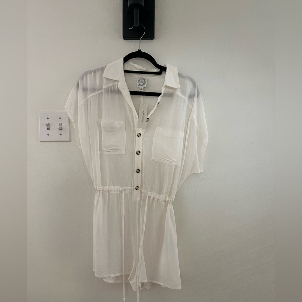 NEW Francesca’s White Romper, Small